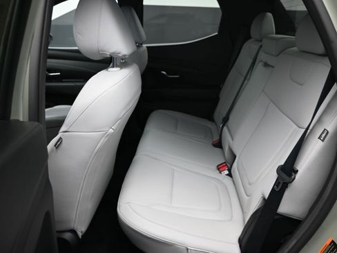 Used 2025 Hyundai Santa Cruz SEL image 12
