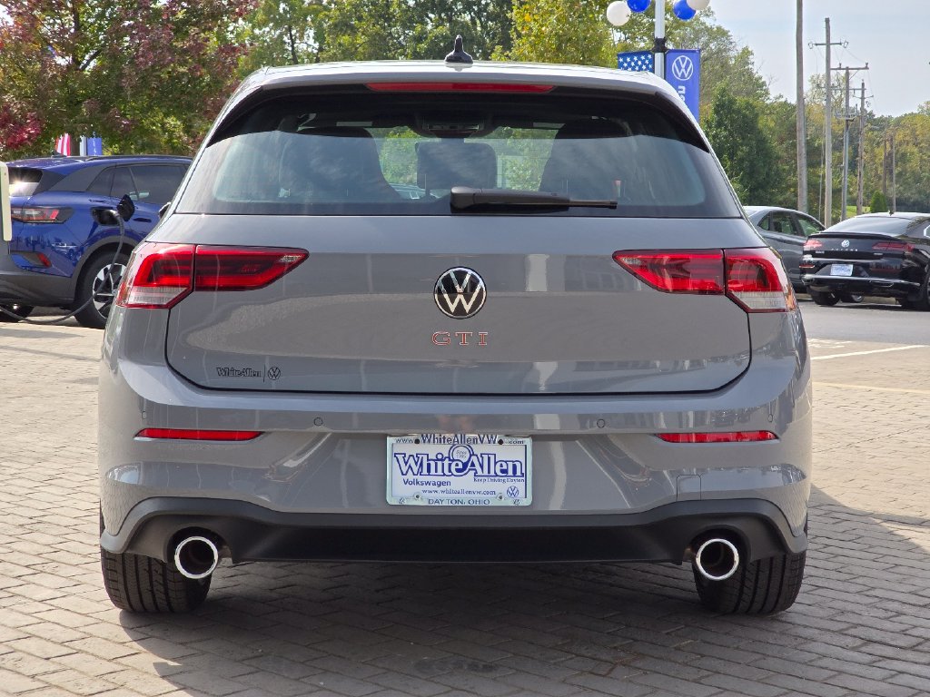 New 2026 Volkswagen GTI SE FWD image 11