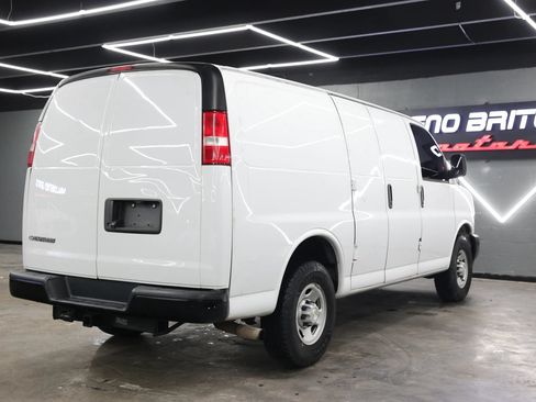Used 2020 Chevrolet Express 2500 w/ Communications Package RWD image 20