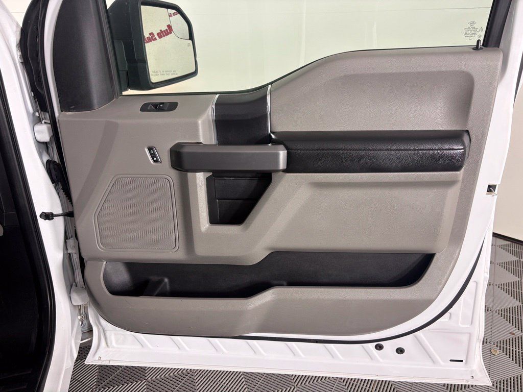Used 2019 Ford F150 XLT w/ Equipment Group 301A Mid AWD/4WD image 39
