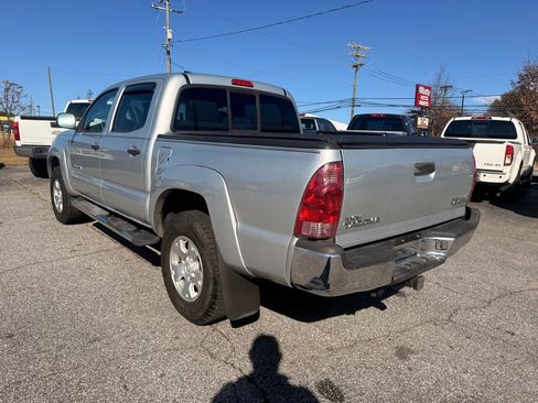 Used 2007 Toyota Tacoma PreRunner image 5