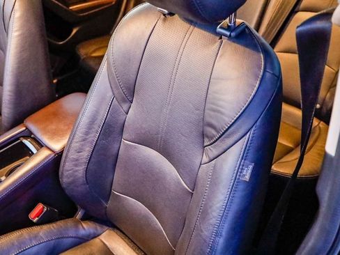 Used 2018 MAZDA MAZDA3 Grand Touring w/ Premium Equipment Package image 26