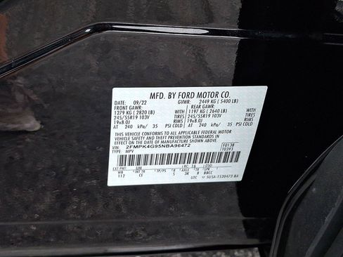 Certified 2022 Ford Edge SE w/ Black Appearance Package AWD/4WD image 25