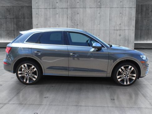 Used 2020 Audi SQ5 Premium w/ Convenience Package AWD/4WD image 6