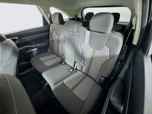 Used 2022 Kia Sorento LX image 21