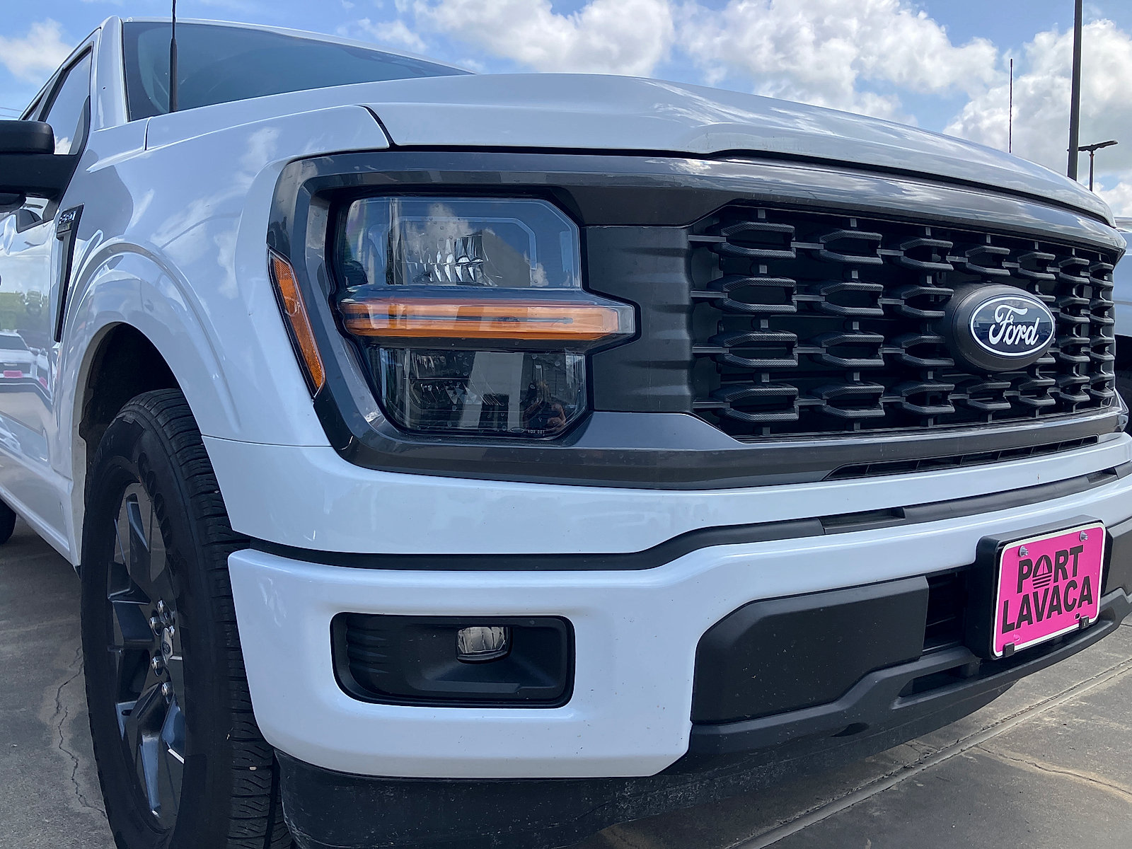 Used 2025 Ford F150 STX w/ Equipment Group 200A RWD image 31