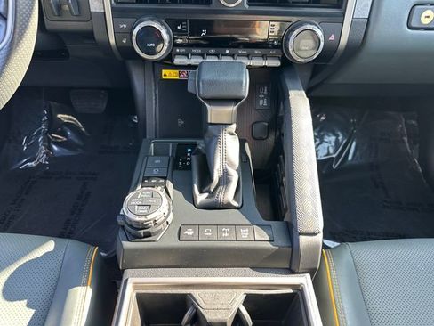 Certified 2025 Toyota 4Runner Trailhunter AWD/4WD image 30
