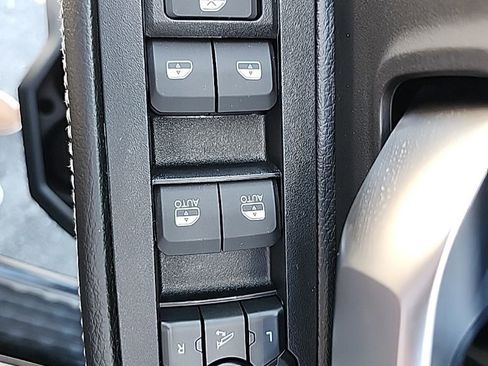 New 2026 RAM 2500 Big Horn AWD/4WD image 36