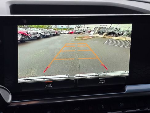 Used 2024 GMC Sierra 1500 Elevation w/ Max Trailering Package image 69