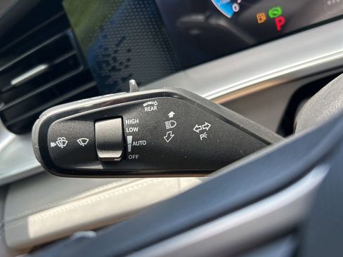 New 2026 Volkswagen Tiguan SE AWD/4WD image 30