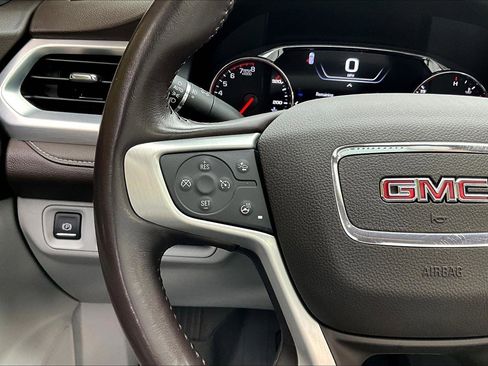 Used 2022 GMC Acadia SLT w/ Technology Package image 18