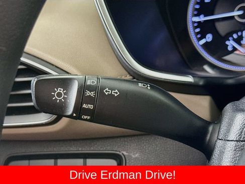 Used 2020 Hyundai Santa Fe SE FWD image 14