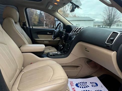 Used 2012 GMC Acadia Denali image 12