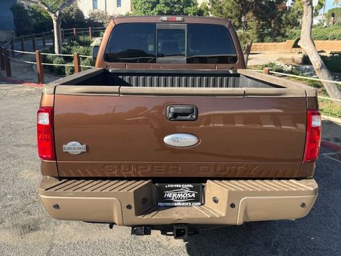Used 2012 Ford F350 King Ranch w/ King Ranch w/Chrome Pkg image 19
