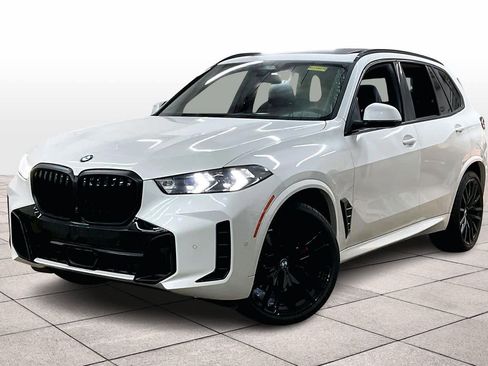 Certified 2025 BMW X5 xDrive40i w/ M Sport Package image 1