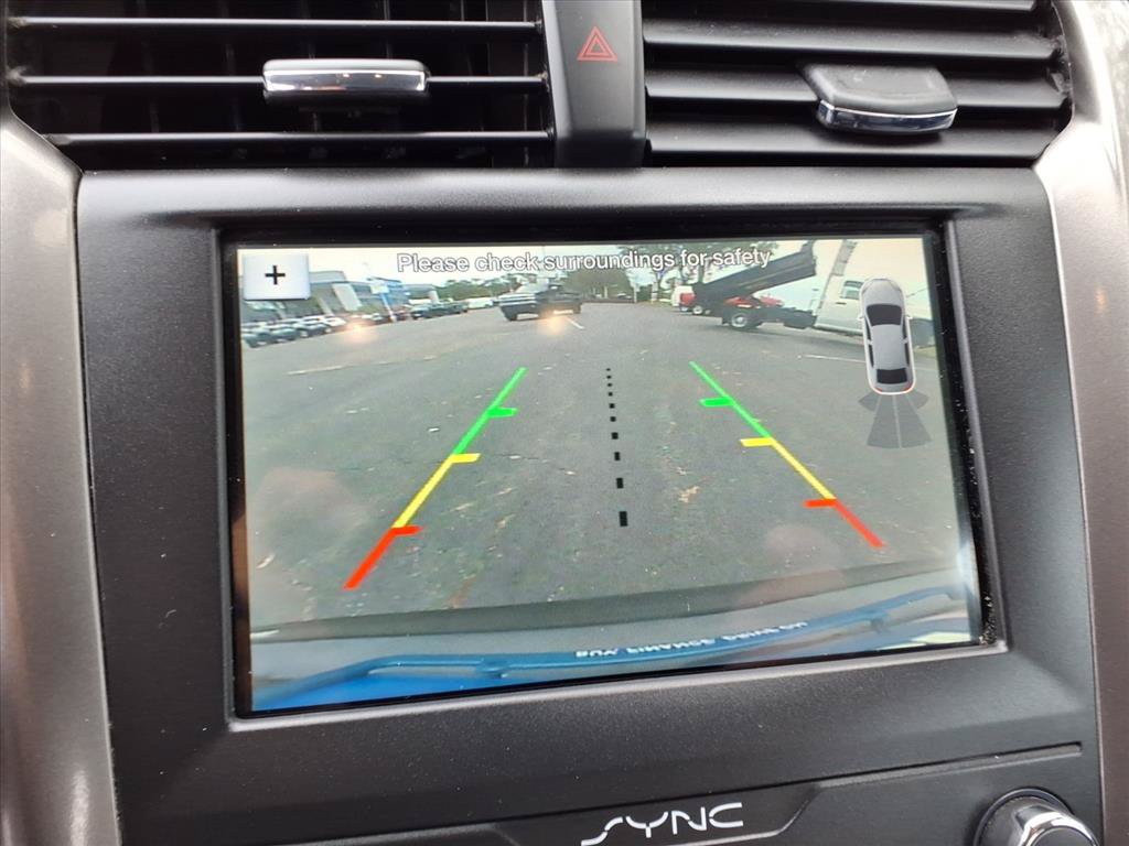 Used 2019 Ford Fusion SEL FWD image 10