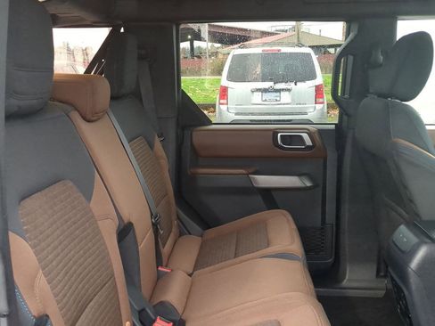 Used 2023 Ford Bronco Outer Banks AWD/4WD image 26