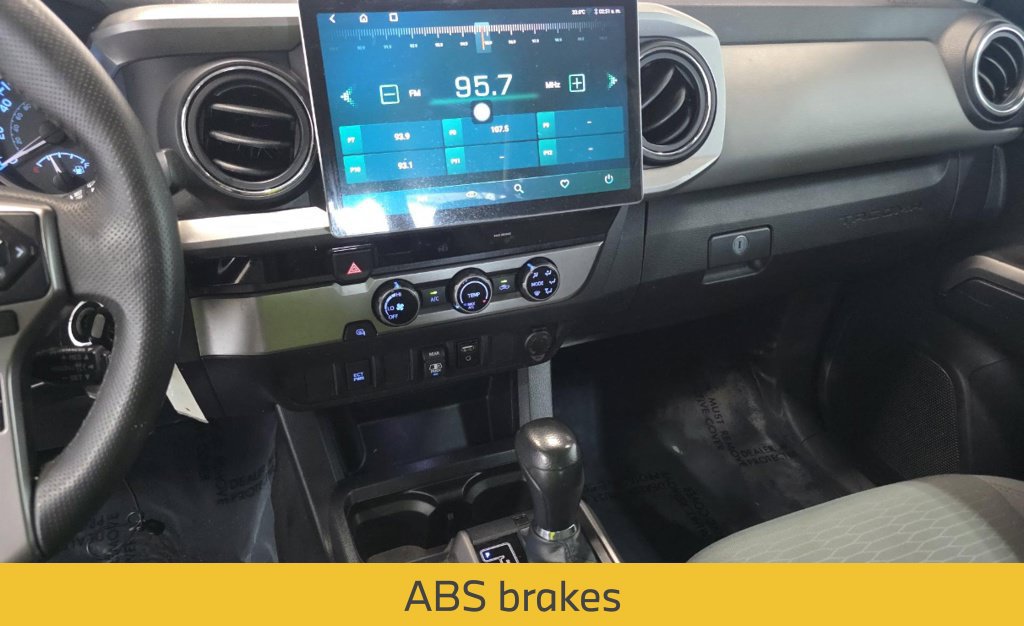 Used 2018 Toyota Tacoma SR5 RWD image 22