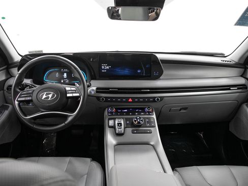 Used 2025 Hyundai Palisade SEL AWD/4WD image 17