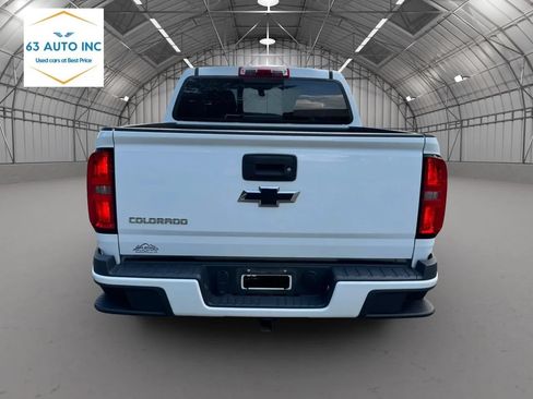 Used 2015 Chevrolet Colorado Z71 w/ Trail Boss Edition RWD image 4