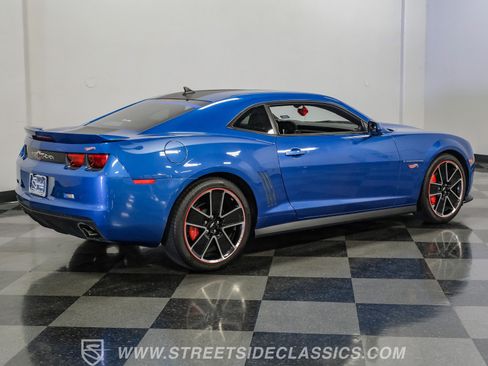 Used 2013 Chevrolet Camaro LT w/ Hot Wheels Special Edition RWD image 13