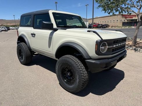 New 2025 Ford Bronco 2-Door AWD/4WD image 4