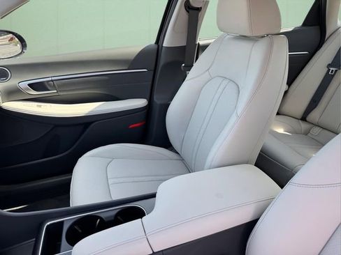 New 2026 Hyundai Sonata Limited image 8