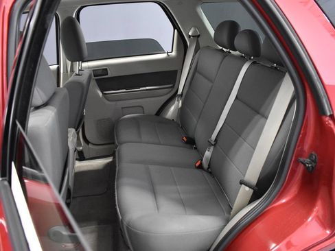 Used 2009 Ford Escape XLT FWD image 27
