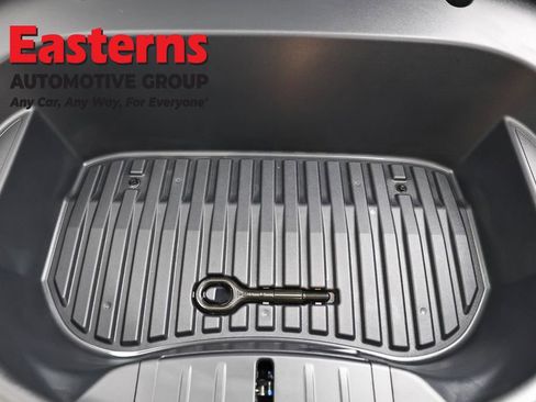 Used 2023 Tesla Model 3 Standard Range image 7