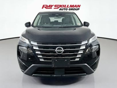 Used 2025 Nissan Rogue SV