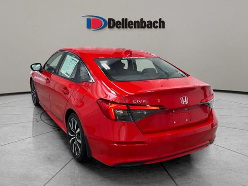 Used 2023 Honda Civic EX image 3