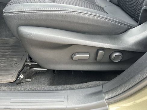 Certified 2023 Subaru Forester Premium AWD/4WD image 22