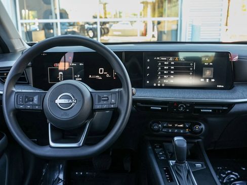 New 2026 Nissan Kicks SV image 22