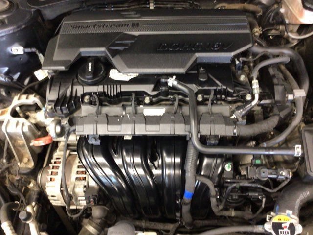 Used 2021 Hyundai Elantra SE FWD image 30