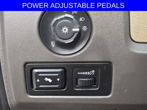 Used 2010 Ford F150 XLT AWD/4WD image 4