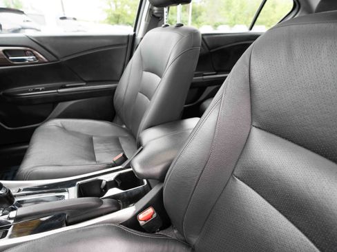 Used 2016 Honda Accord EX-L image 10