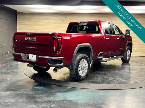 Used 2022 GMC Sierra 3500 Denali w/ Denali Ultimate Package AWD/4WD image 17