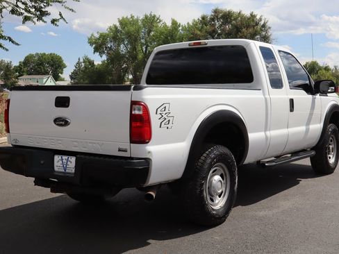 Used 2011 Ford F250 XL AWD/4WD image 5