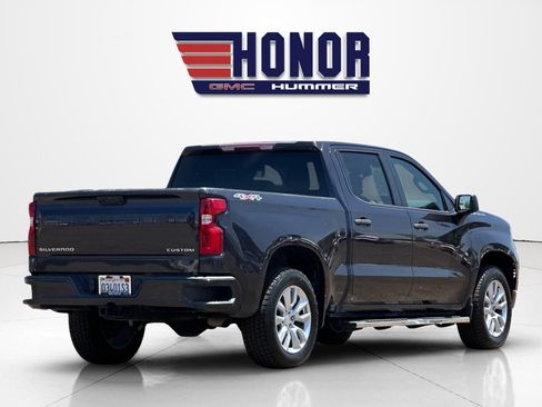 Used 2022 Chevrolet Silverado 1500 Custom AWD/4WD image 4