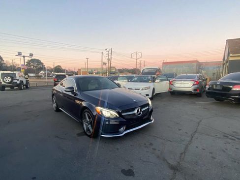 Used 2017 Mercedes-Benz C 300 4MATIC Coupe image 4