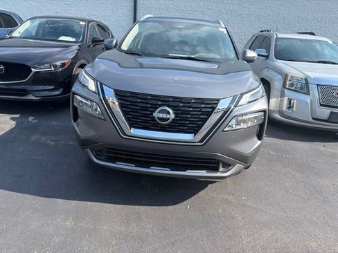 Used 2023 Nissan Rogue SL w/ SL Premium Package AWD/4WD image 2