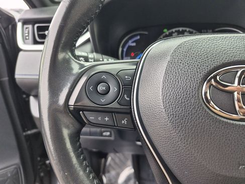 Used 2019 Toyota RAV4 XSE image 18
