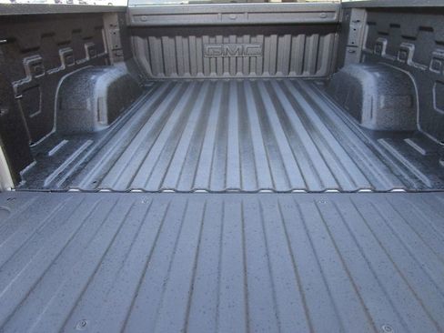 New 2026 GMC Sierra 1500 Elevation image 18