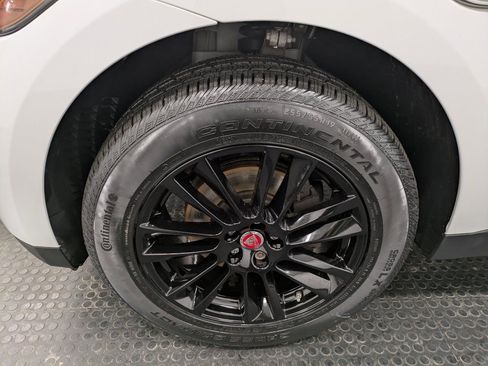 Used 2020 Jaguar F-PACE Prestige image 7