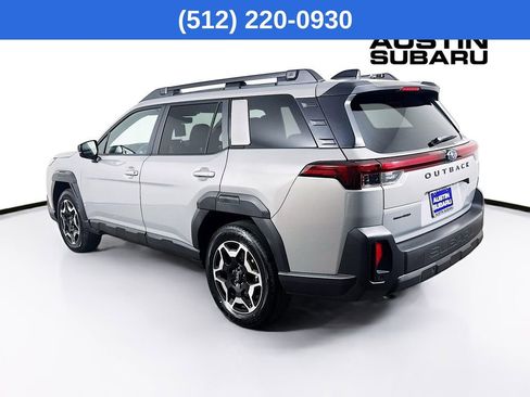 Used 2026 Subaru Outback Touring AWD/4WD image 6