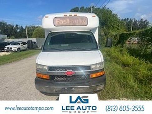 Used 2014 Chevrolet Express 3500 w/ Shuttle Bus Package image 3