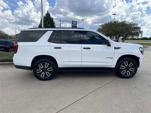 Used 2023 GMC Yukon AT4 w/ Technology Package image 4