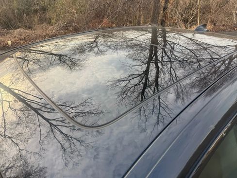 Used 2018 BMW 750i xDrive image 29