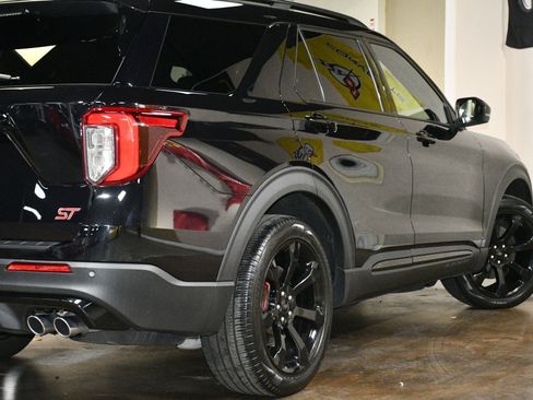 Used 2023 Ford Explorer ST w/ Equipment Group 401A AWD/4WD image 56