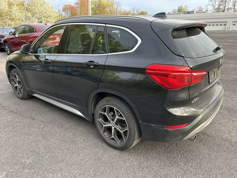 Used 2018 BMW X1 xDrive28i w/ Convenience Package AWD/4WD image 3